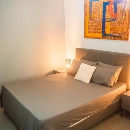 Gorgeous Kej In Pereybere 2 Bed Apartment Pereybere Beach Exterior photo