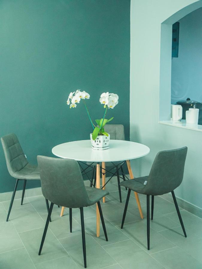 Gorgeous Kej In Pereybere 2 Bed Apartment *
